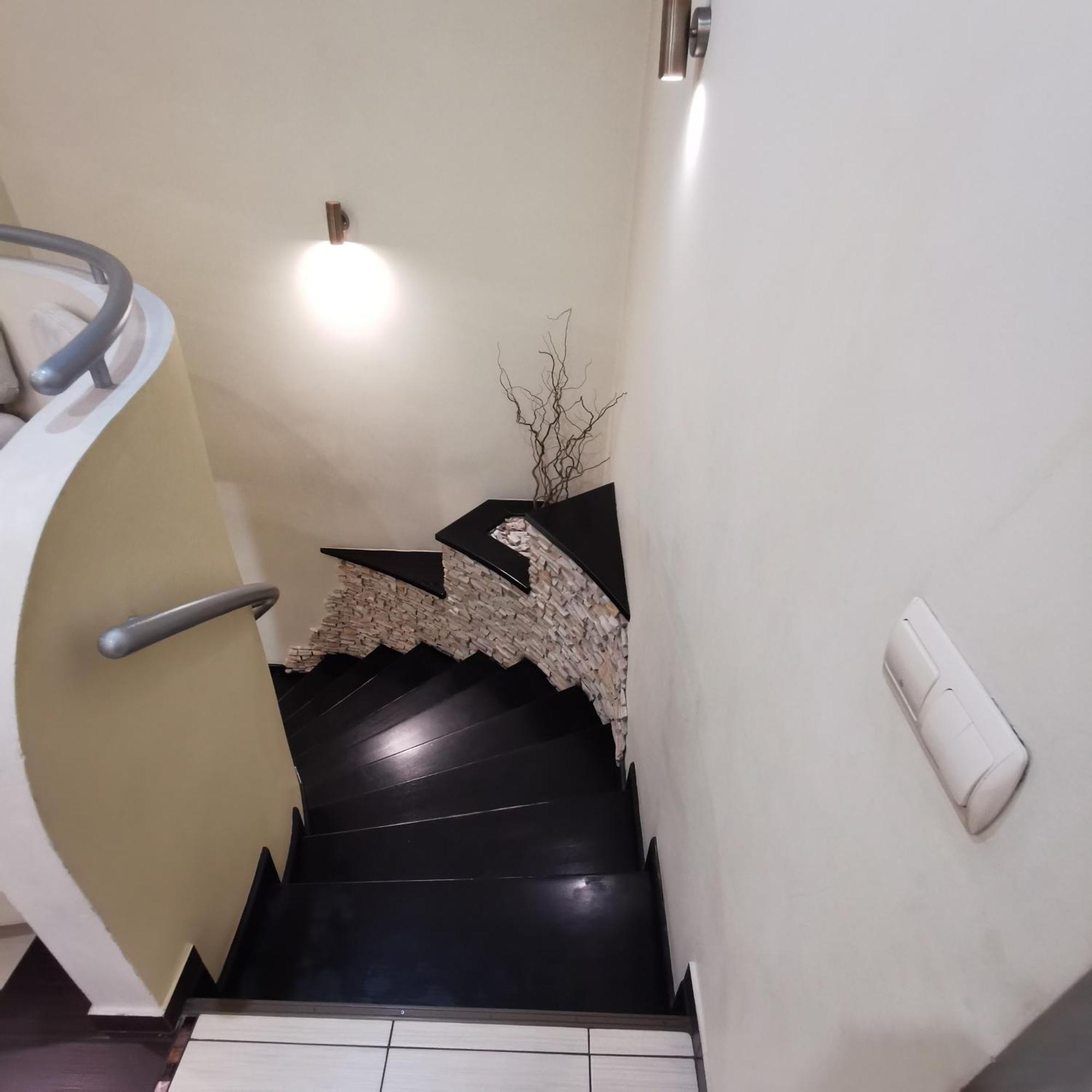 Big Apartment In Rivne Center Kültér fotó