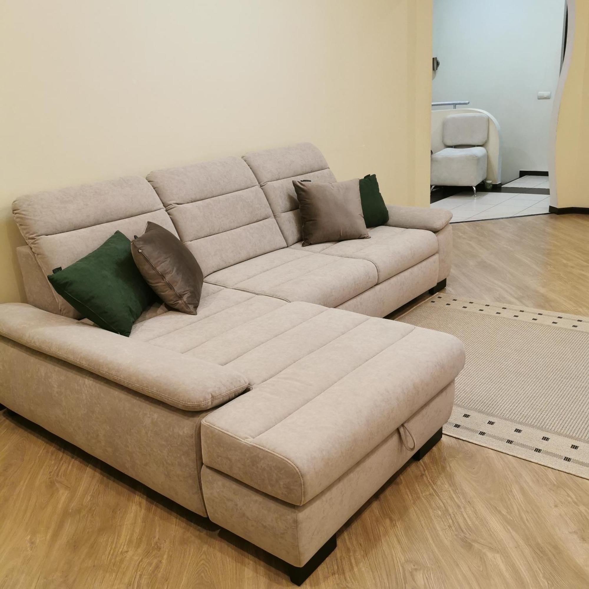 Big Apartment In Rivne Center Kültér fotó